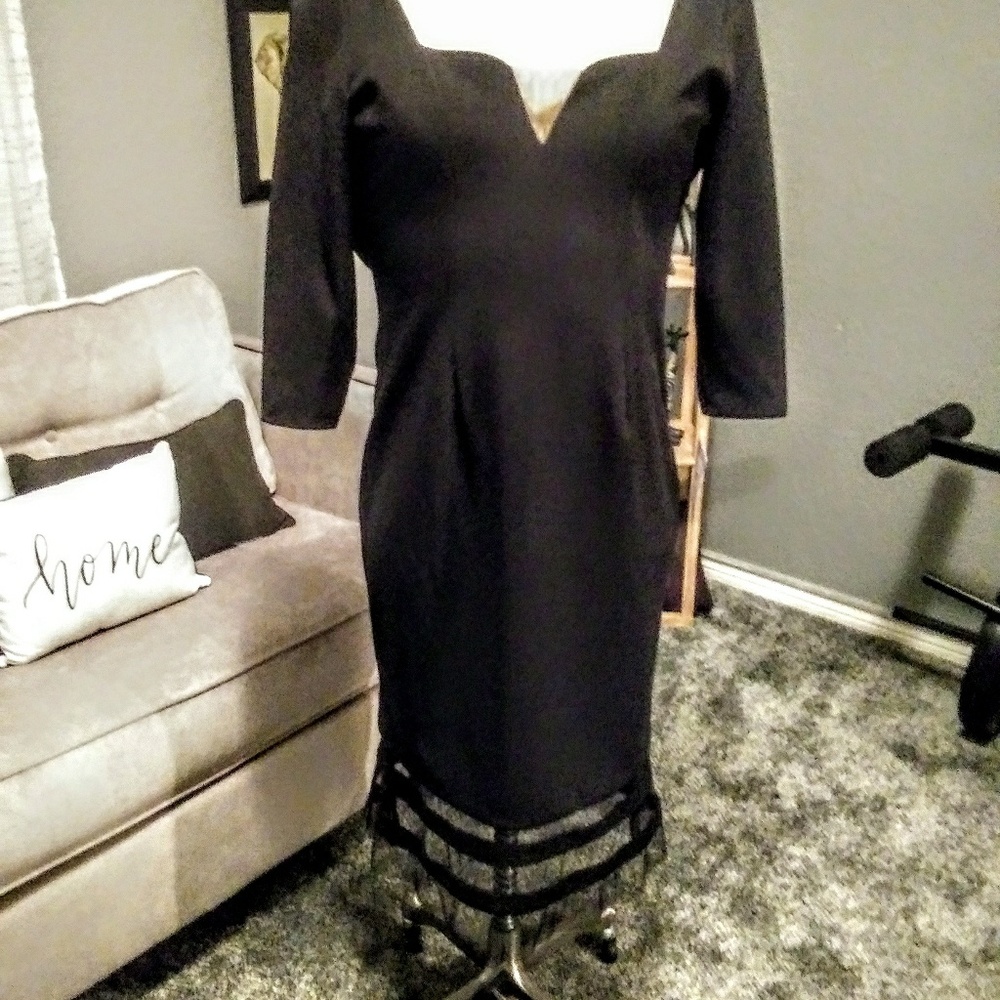 Beautiful size 12 special occasions black dress.